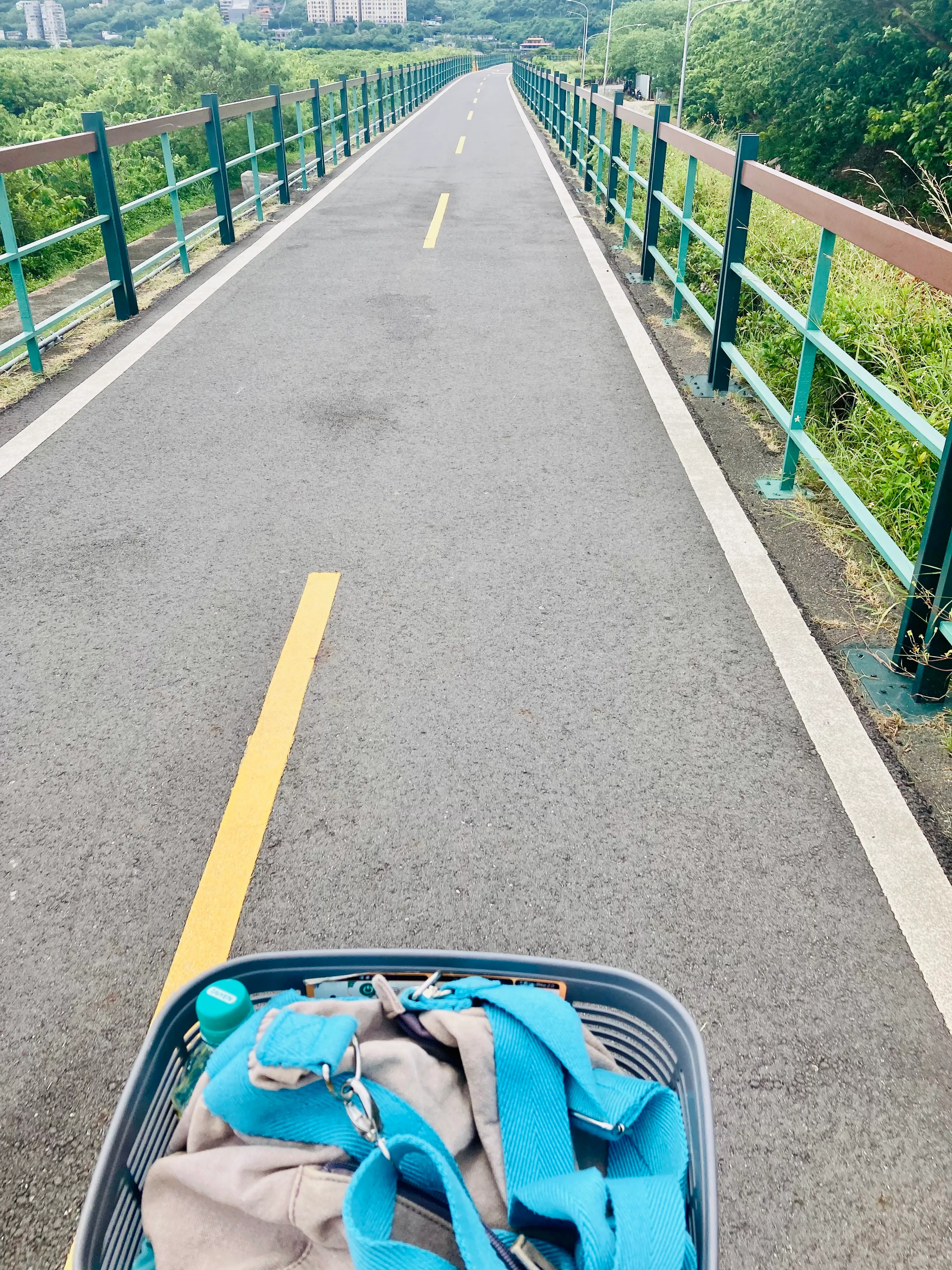 台北河濱單車道